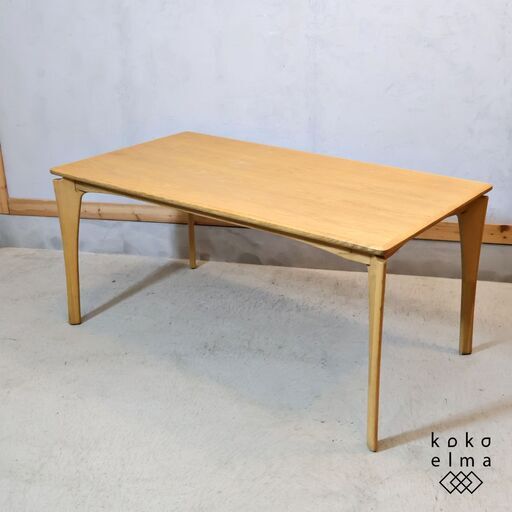 朝日木材加工/Sturd(スタード)のオーク材 ダイニングテーブルです。脚部のスッキリとしたデザインがスタイリッシュな印象の木製テーブル♪北欧スタイルなどカフェ系のインテリアに！