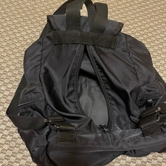 中古　asics リュックの画像