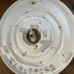 ニトリ LED シーリングライト 6畳用の画像