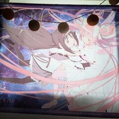 アニメグッズ　タペストリー2点　ポスター1点　まどかマギカ　ゆるキャン　響けユーフォニアムの画像