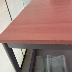 テーブル　机の画像