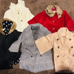 90サイズ　キッズコートの画像
