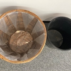 観葉植物用　鉢カバーの画像