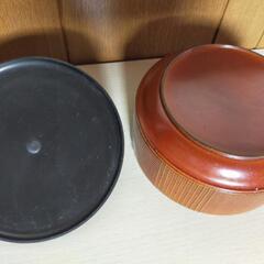 レトロなお菓子入れ？の画像