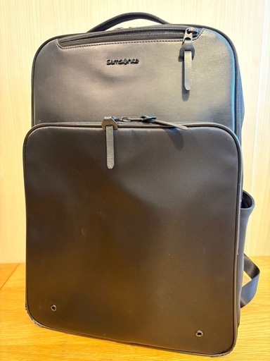 サムソナイト軽量大容量トラベルリュック