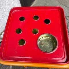 喫煙所に置く感じの灰皿の画像