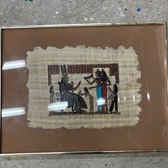 絵のセット, うち一つは木製, の画像