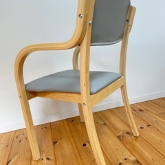 ひじ掛け付椅子　グレー　美品　の画像