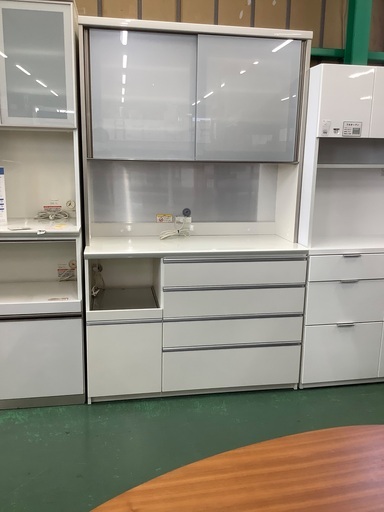 家具ならトレファク吉川店！！   Pamouna 　2枚扉レンジボード　ホワイト