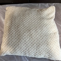 二色クッションの画像