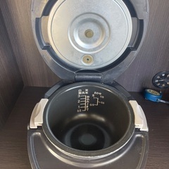 シャープ3号炊き炊飯器の画像