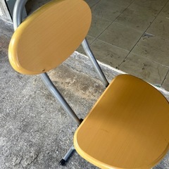 現状　折りたたみテーブルチェアセットの画像
