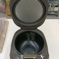 0829-242 SHARP　5.5合ジャー炊飯器　2022年製の画像