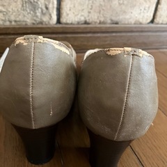 写真続き　ハッシュアッシュ　パンプスの画像