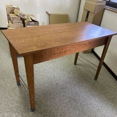 輸入家具 デスク 引き出し付き アメリカ家具の画像