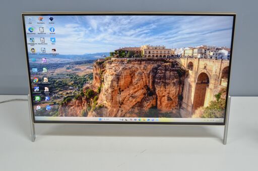 中古一体型パソコン 富士通 FH77/B1 Windows11+office 高性能i7-7700HQ/爆速SSD512GB+HDD1TB/メモリ8GB/23.8インチ/カメラ/DVDマルチ搭載