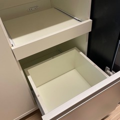 【値下げ】食器棚の画像