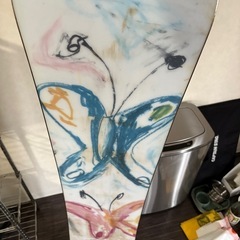 burton スノーボード　ヒビありの画像