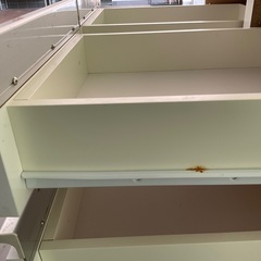 引き出し収納の画像