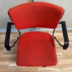 ジロフレックス giroflex 33 ミドルバックアームチェアの画像