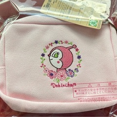 新品タグ付　アンパンマンKCのドキンちゃんポーチの画像