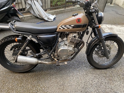 スズキ　グラストラッカー250BB