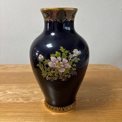 花瓶　鷹　木箱付きの画像