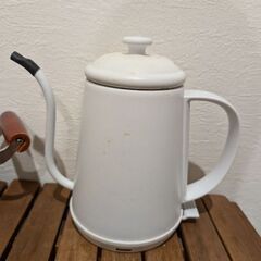 電気ケトル ケトル 1L 選べる保温タイプ 電気 おしゃれ 電気ポット 電気やかん 湯沸かしポット 湯沸しポット 湯沸かしケトル 湯沸かし器 ステンレス コーヒー用 コーヒードリップ 細口 スリムノズル 北欧の画像