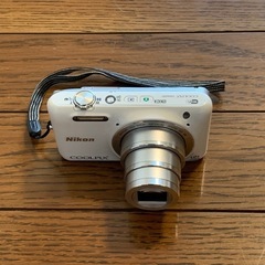 ニコン　デジタルカメラ　COOLPIX S6600　の画像