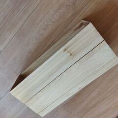 【無料】ただの木箱　二層の画像