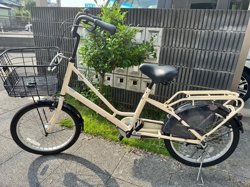 Cream Cargo 　自転車