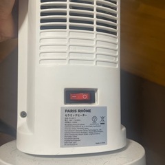 電気ストーブとエアコンの画像
