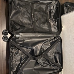 新品 キャリーケース 85Lの画像