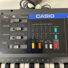 CASIO TONE BANK KEYBOARD LK-200の画像
