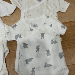 プチバトー　PETITBATERU ミキハウス　mikiHOUSE 新生児　肌着　の画像