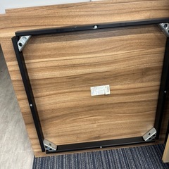 木目調テーブル縦横80cm高さ70cm4台目の画像