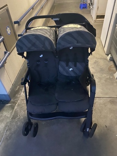 二人用ベビーカー