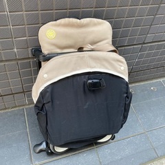 超コンパクト🔴ブランドベビーカーの画像