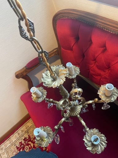 本物のアンティークシャンデリア