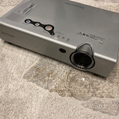 Panasonic🔴プロジェクター袋付きの画像