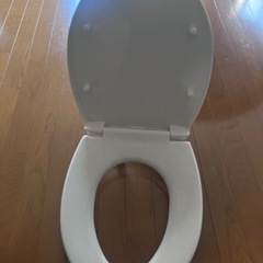 TOTO 便座の画像
