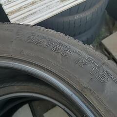 無料で差し上げます☆235/50R19　ミシュラン4本セット☆別途で組み換え作業可能

の画像