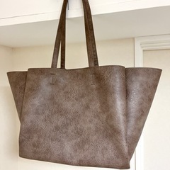 【美品】トートバック　ショルダーバック　軽量　大容量　ビジネス　の画像