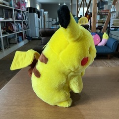 ぬいぐるみ🧸 1点物❗️ ポケモン ポケットモンスター Pokémon ピカチュウ⚡️モフモフ 糸ほつれアリ💦　マクドナルド限定　黄色の画像