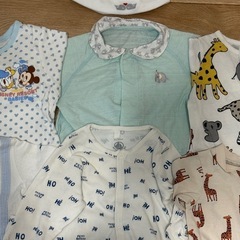 新生児 赤ちゃん 洋服 ロンパース まとめ売り（プチバトー、ミキハウス、H＆M、赤ちゃんの城、Disney）の画像