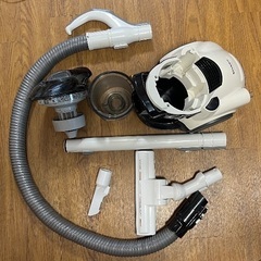 【SHARP コンパクト掃除機】ボタンの接触不良ありの画像