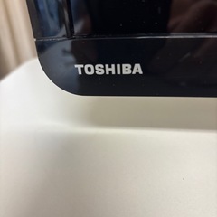 TOSHIBA 東芝 REGZA 液晶カラーテレビ リモコン付きの画像