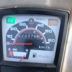 ホンダ スーパーカブ カスタムAA01 4速セル付　　キャブ車の画像