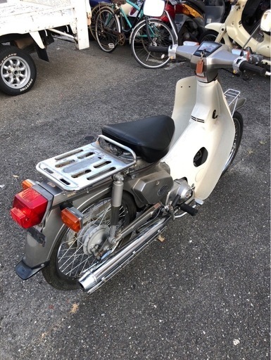ホンダ スーパーカブ カスタムAA01 4速セル付　　キャブ車