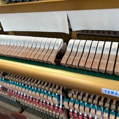 ヤマハ　アップライトピアノ　W106 リニューアル品です。の画像